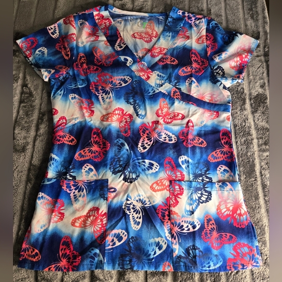 GT Performance Tops - Women's Blue and Red Butterfly Print Top